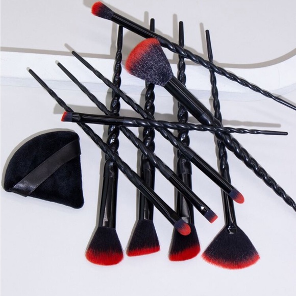 10PC Makeup Brush Set ❤️ - Picture 3 of 3